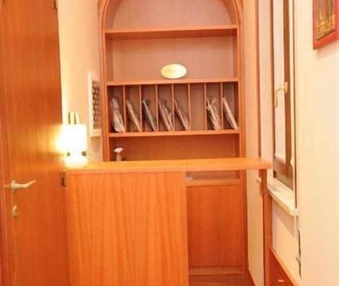 فندق Affittacamere Conte Di Cavour