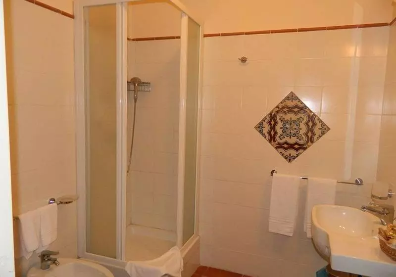 هتل Antica Dimora Caruso