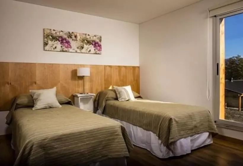 هتل Bahía Montaña Resort