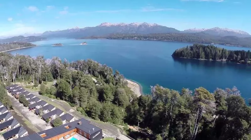 هتل Bahía Montaña Resort