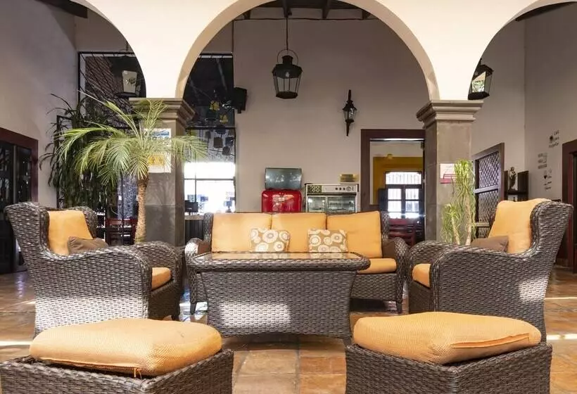 هتل Casa Real Del Cafe