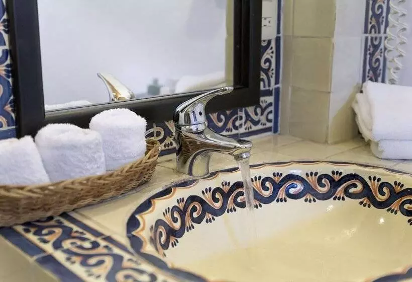 هتل Casa Real Del Cafe