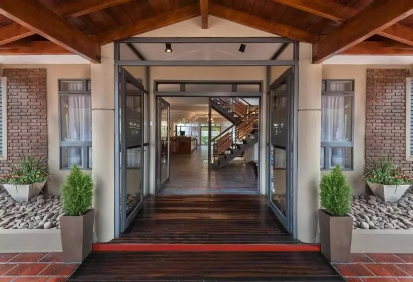 Hotel De La Cañada Mina Clavero