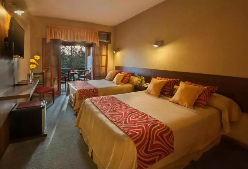 Hotel De La Cañada Mina Clavero