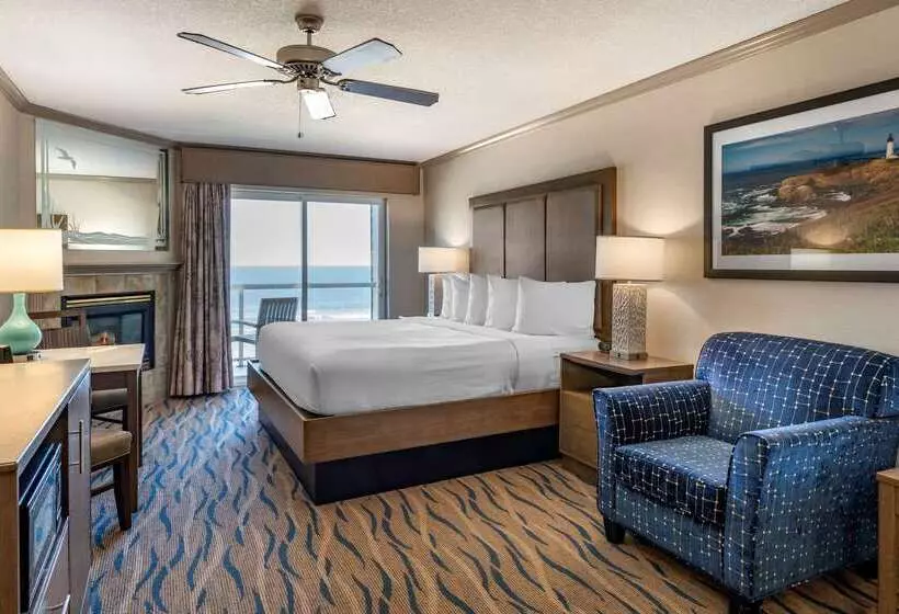 Elizabeth Oceanfront Suites, Ascend Hotel Collection