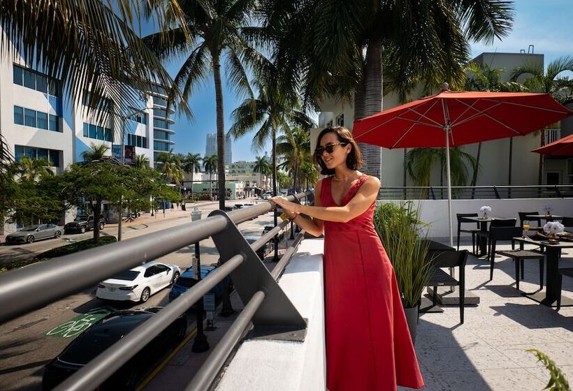 호텔 The Cove By Renzzi