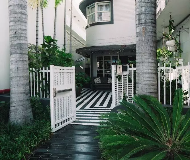 Szálloda The Cove By Renzzi