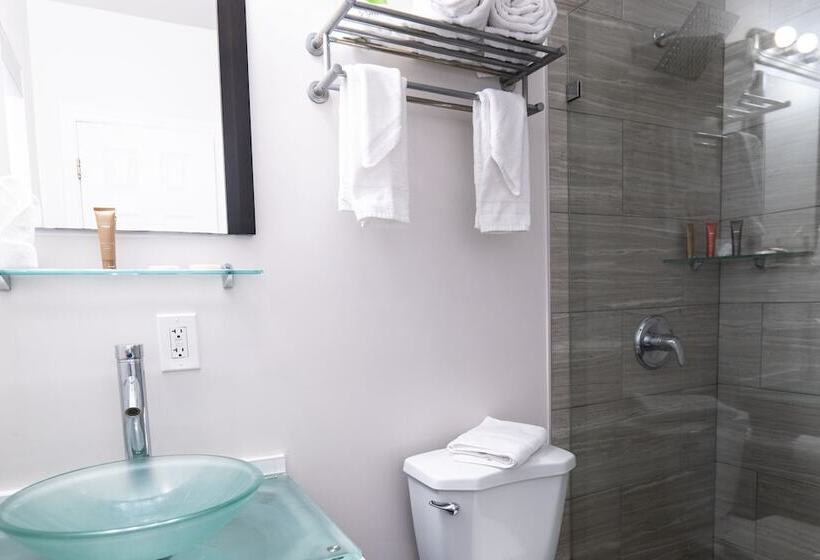 호텔 The Cove By Renzzi