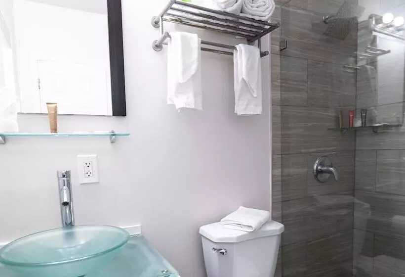 Szálloda The Cove By Renzzi