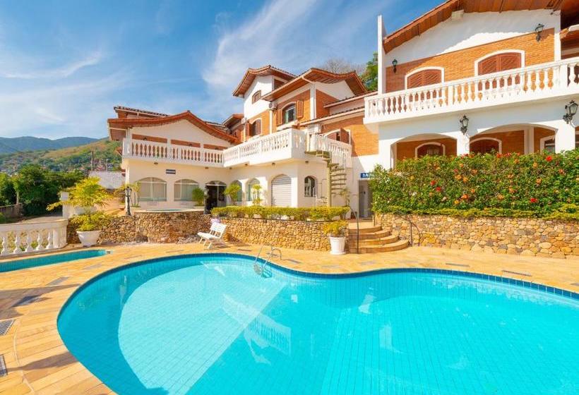 ホテル Guanumbís