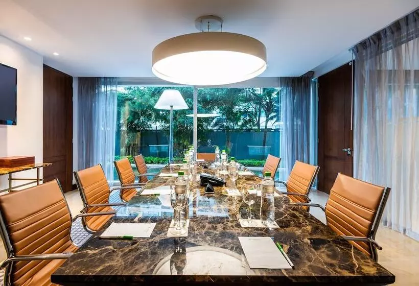 هتل Holiday Inn Cartagena Morros, An Ihg