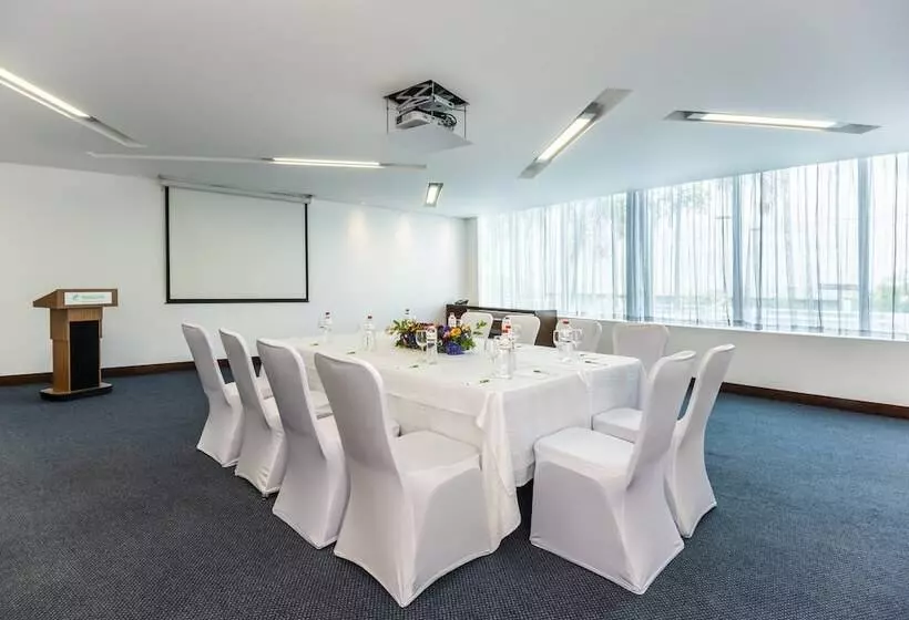 هتل Holiday Inn Cartagena Morros, An Ihg