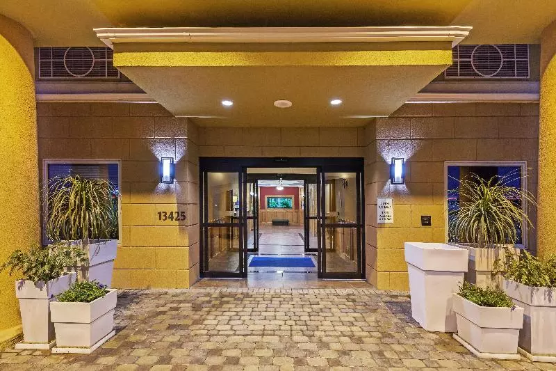 Отель Holiday Inn Express & Suites, Corpus Christi Nw, Calallen, An Ihg