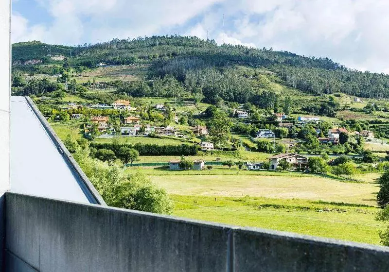 酒店 Ibis Budget Oviedo