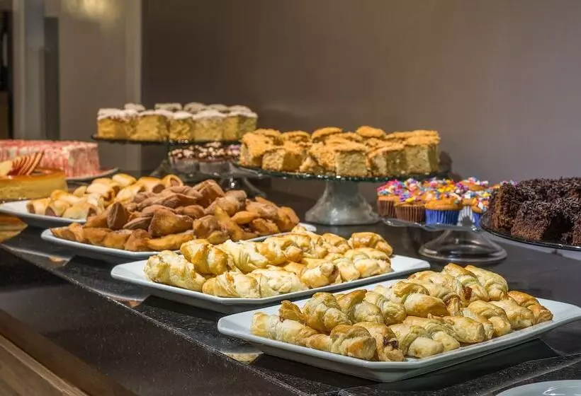 هتل Laghetto Bento