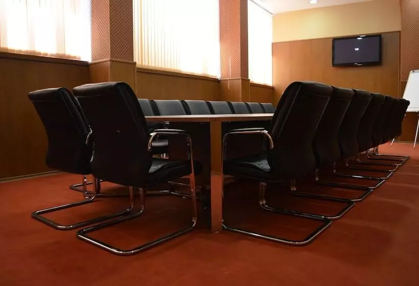 ホテル Orpheus Casino And Spa