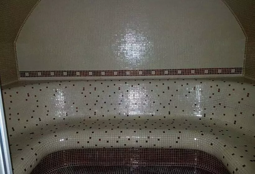 ホテル Orpheus Casino And Spa