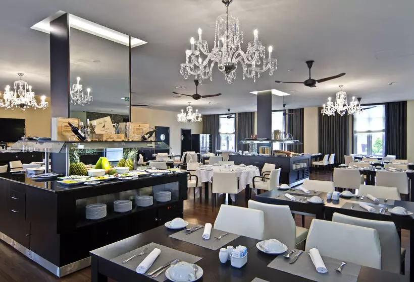 Hotel Sana Silver Coast