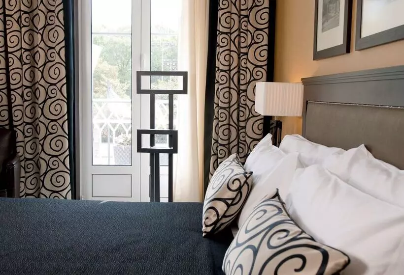 Hotel Sana Silver Coast