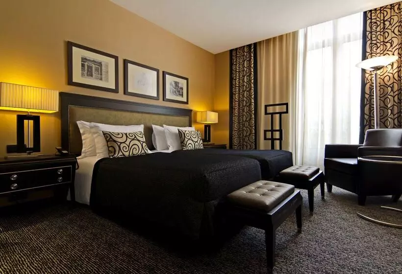 Hotel Sana Silver Coast