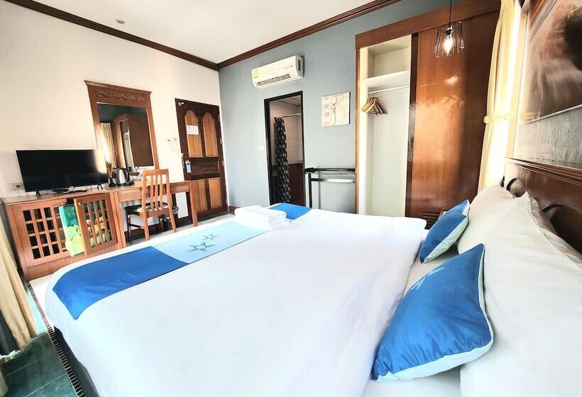 Sea Front Home Hotel   Patong Beach