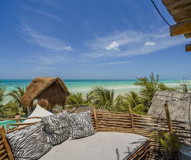 هتل Villas Tiburon