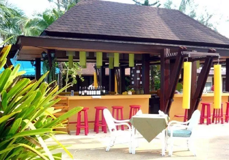 Tongson Bay Villas