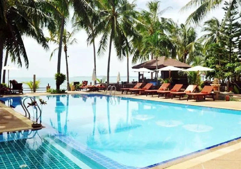 Tongson Bay Villas