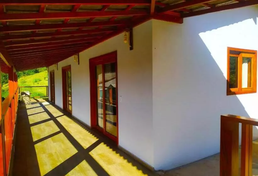 Aamiaismajoitus (B&B) Pousada Sítio Vale Das Olivas