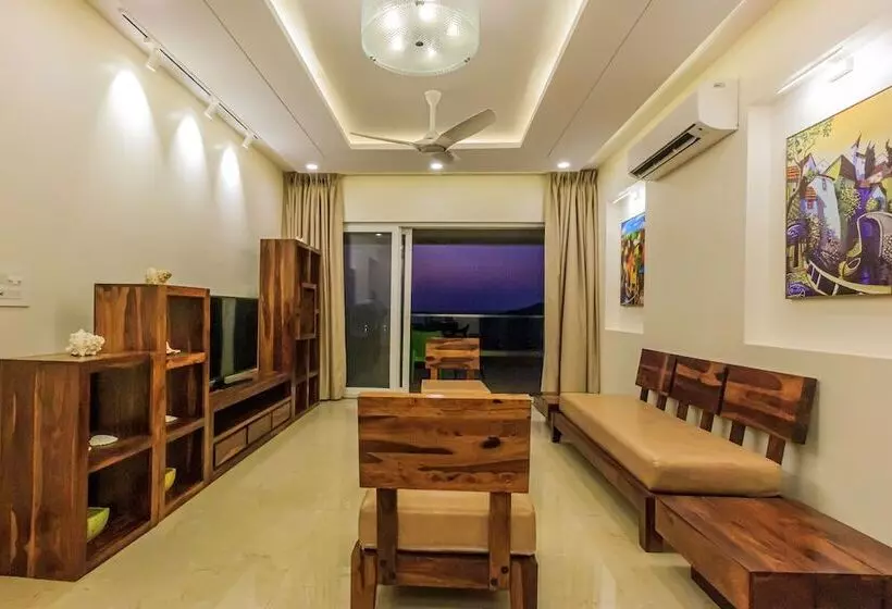 Hotelli Rosastays North Goa Rosa Kuber Mandovi