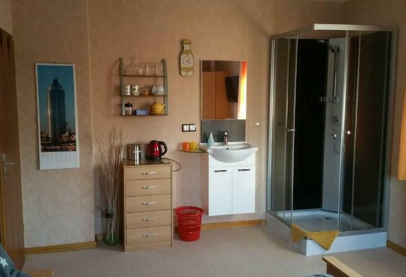 פנסיון Tiny Apartment In Gemuenden An Der Wohra