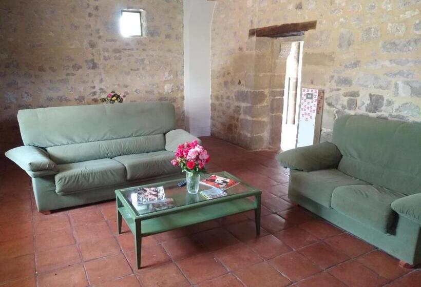 فندق صغير Casa Torre Cantoblanco