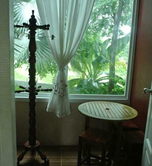 Baan Suan Resort Juree Punsuk