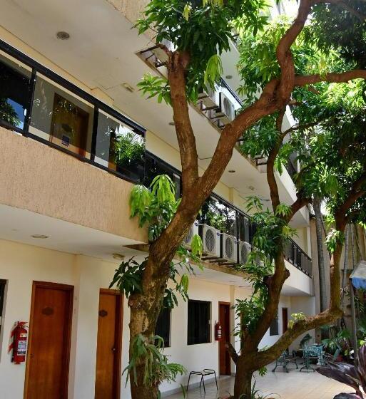 هتل Arthur Shambala