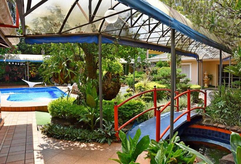 هتل Arthur Shambala