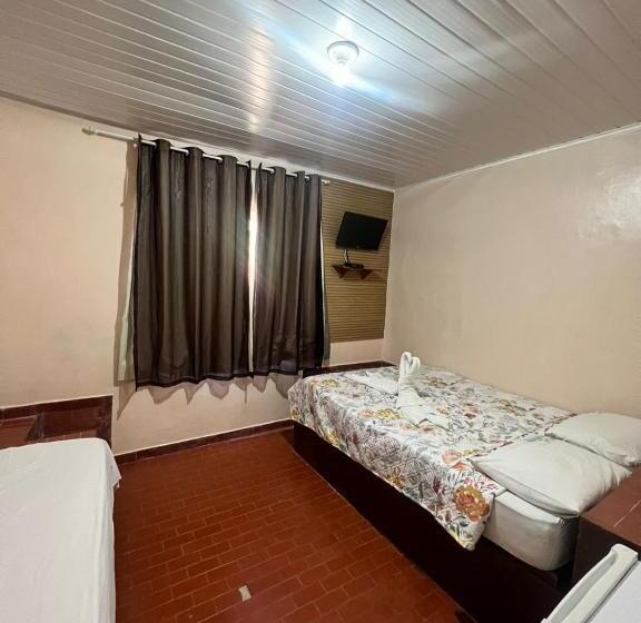 ホテル Gruta Da Serra