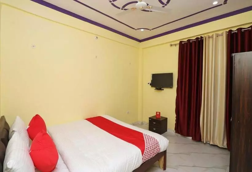 Hotelli Oyo 30897 Shri Shyam Lawn & Resort