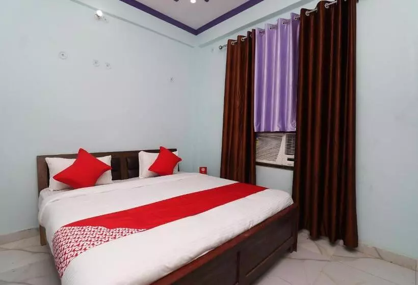 Hotelli Oyo 30897 Shri Shyam Lawn & Resort