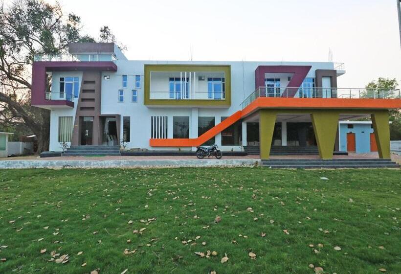 호텔 Oyo 30897 Shri Shyam Lawn & Resort