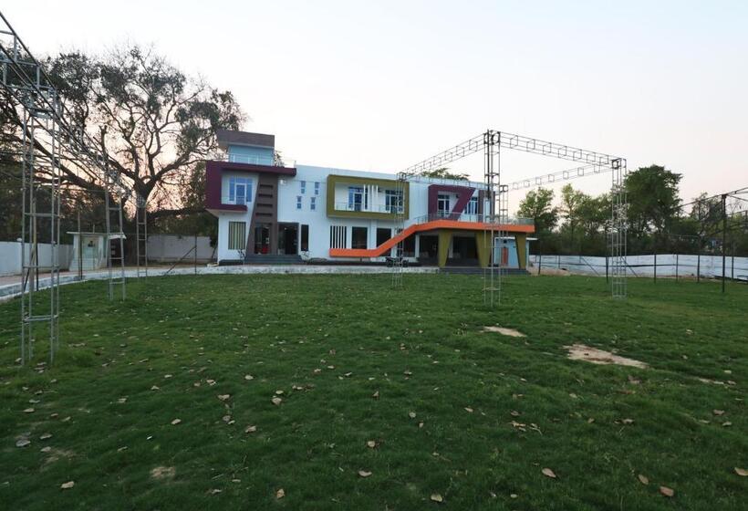 호텔 Oyo 30897 Shri Shyam Lawn & Resort