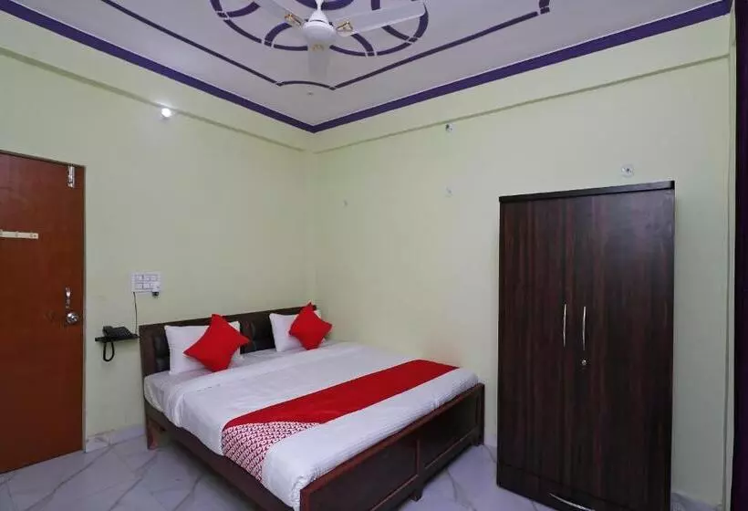 Hotelli Oyo 30897 Shri Shyam Lawn & Resort