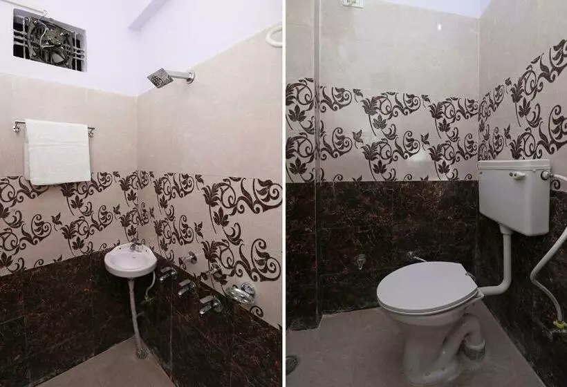 Hotelli Oyo 30897 Shri Shyam Lawn & Resort