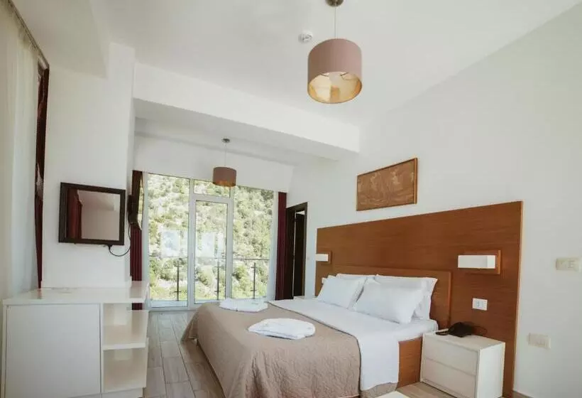 هتل Prince Adriatic Resort
