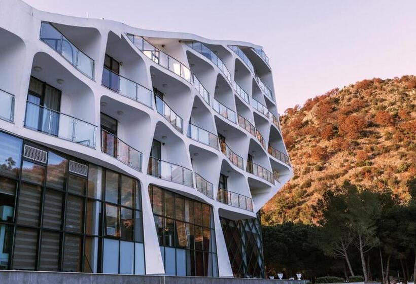 هتل Prince Adriatic Resort