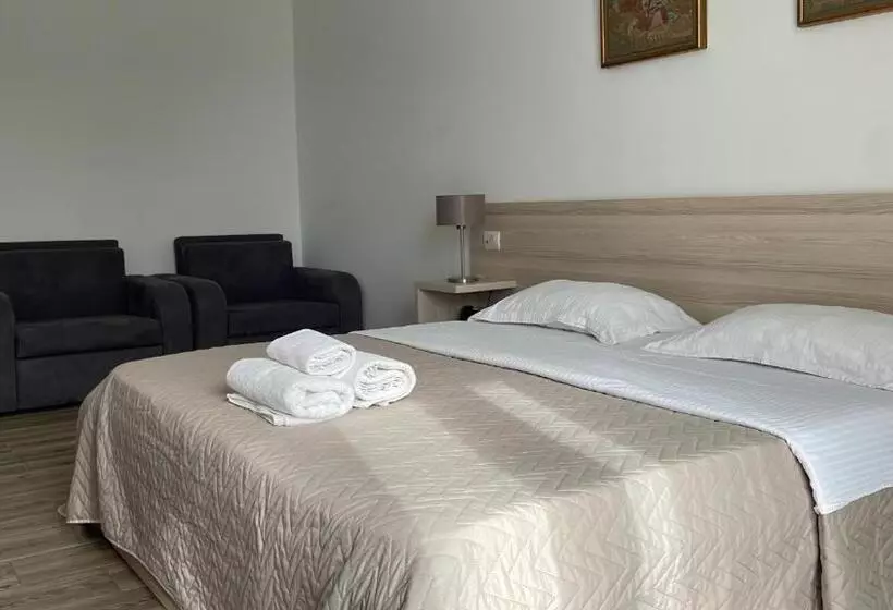 هتل Prince Adriatic Resort