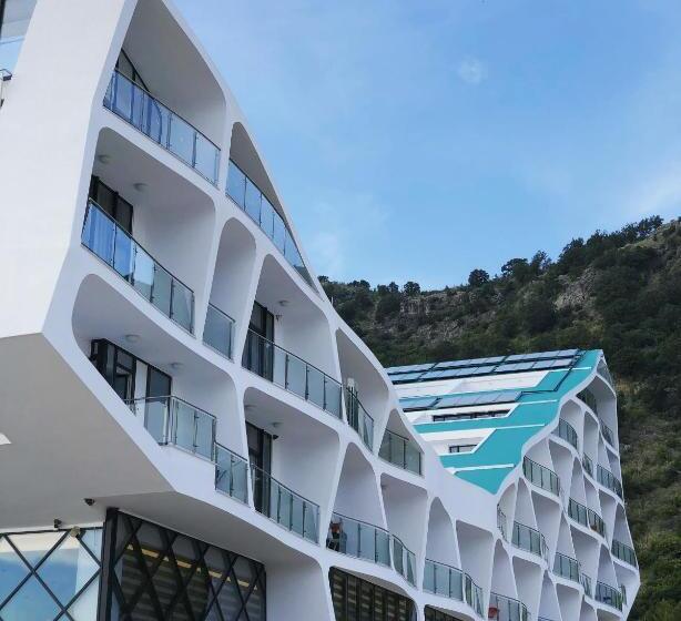 هتل Prince Adriatic Resort