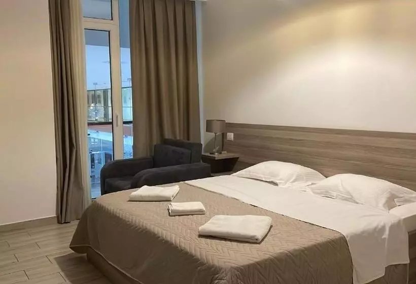 هتل Prince Adriatic Resort