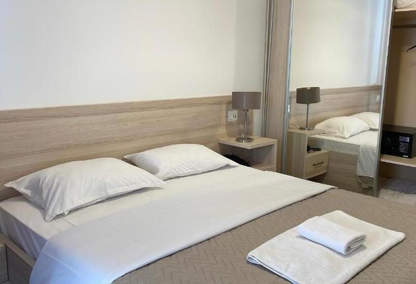 هتل Prince Adriatic Resort