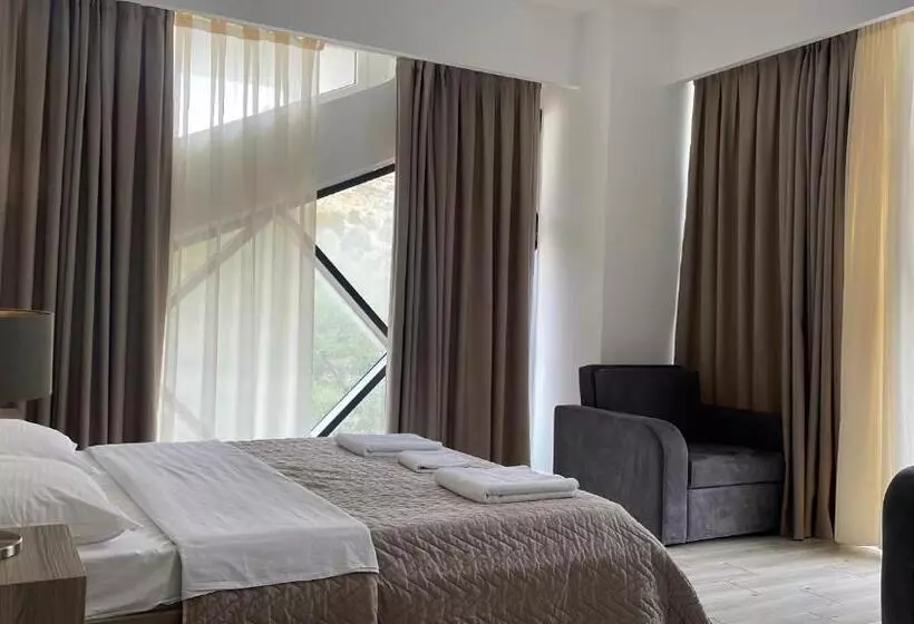 هتل Prince Adriatic Resort