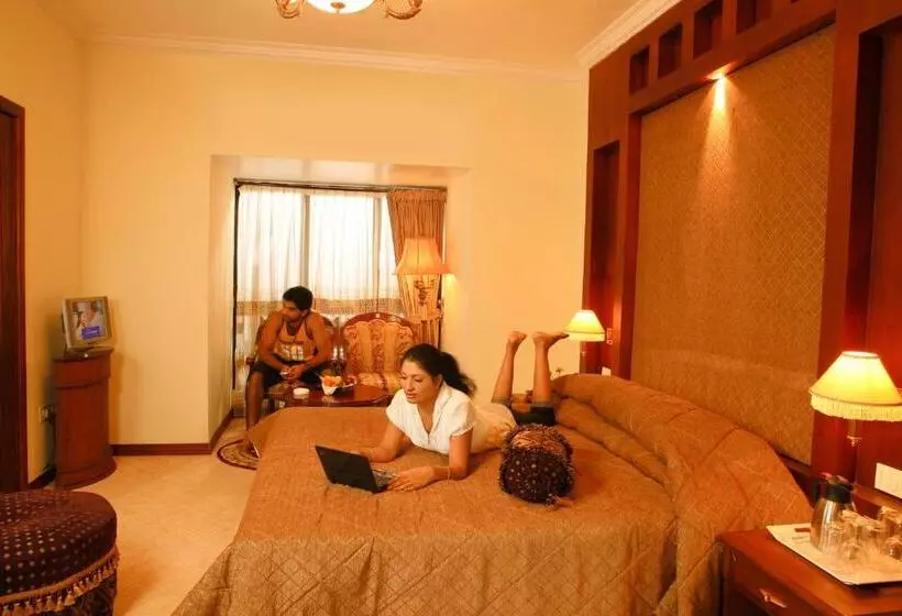 ホテル Regant Lake Palace